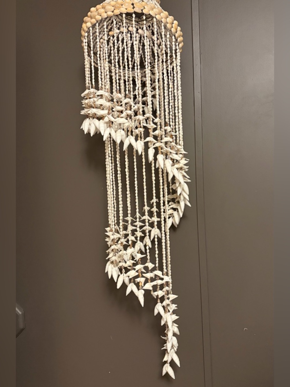 Hanging Shell Chime - Picture 3 of 3
